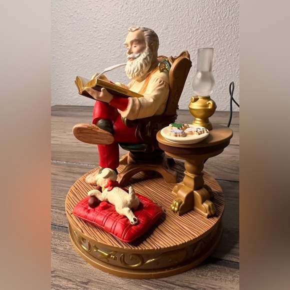 Hallmark NEW 2011 “Checking IT Twice” - Once Upon A Christmas Series #1 ornament - Picture 6 of 12